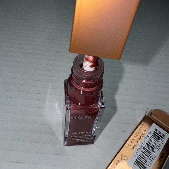 Sigma Beauty Lip Cream in Dapper - Picture 13 of 13